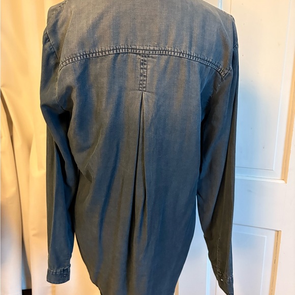 Anthropologie Tencell Tunic Shirt - Picture 4 of 6